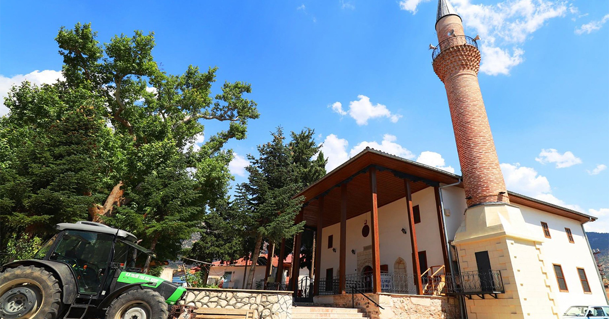 Denizli Yazır Cami: Anadolu’nun Ahşap Destanı